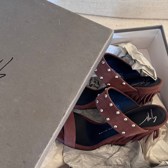 GIUSEPPE ZANOTTI  Women’s Brown Suede Fringe
Wedge Sandals Size 41 - Picture 1 of 7